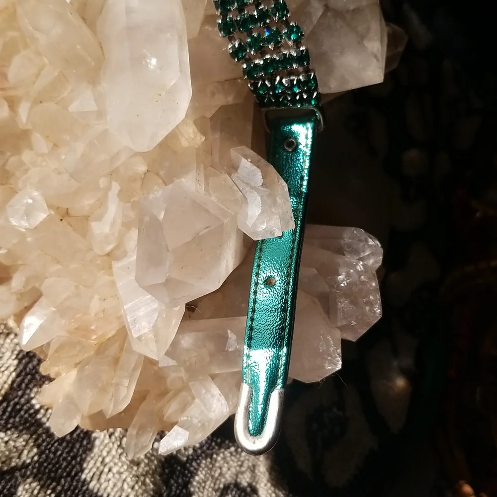 Vtg 1960s-70s era Emerald Green Rhinestone Dog /Cat Collar New unworn sz 14